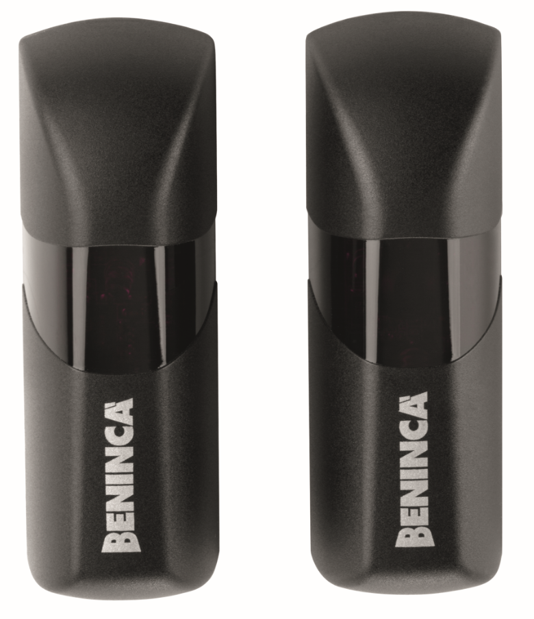  Pupilla.t  <p> Sinhronizācijas fotocelu pāris, kas mēra 110 x 36 x 31 mm. sadalīt class=”col-sm-12″> </p><h2>Montāžas piederumu komplekts</h2></p></div></p></div><div class=
