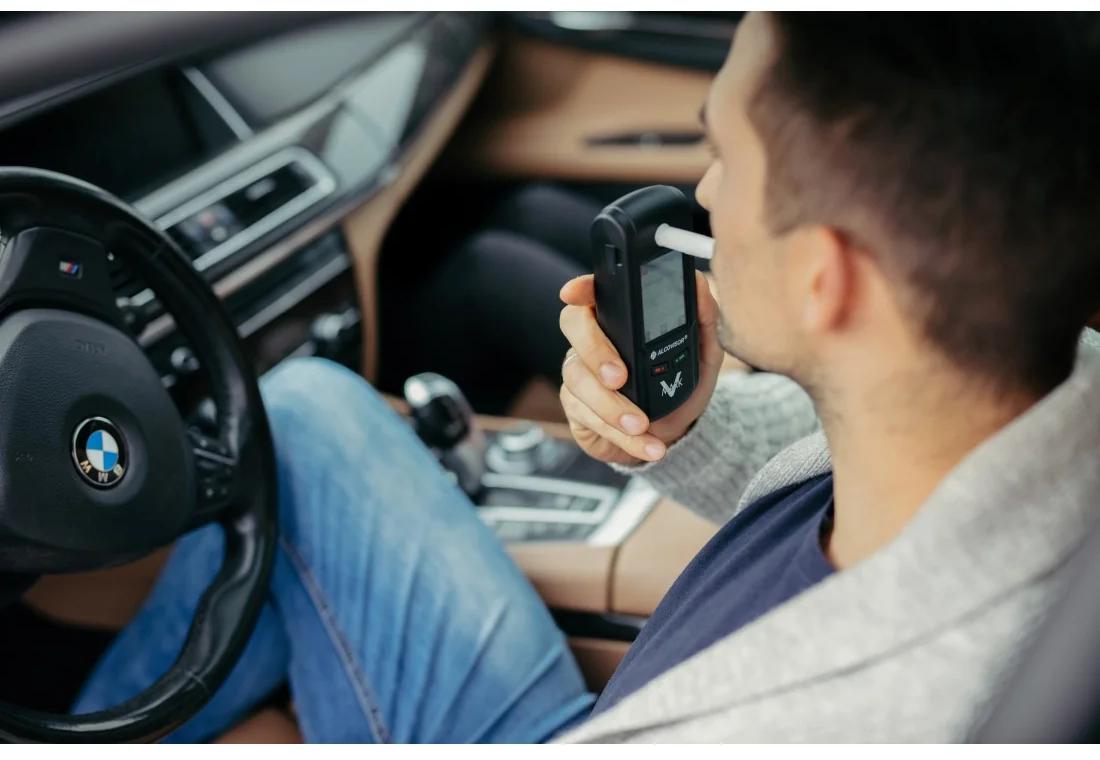 Merací rozsah 0,000 – 6,300 ‰ s trojciferným rozlíšením