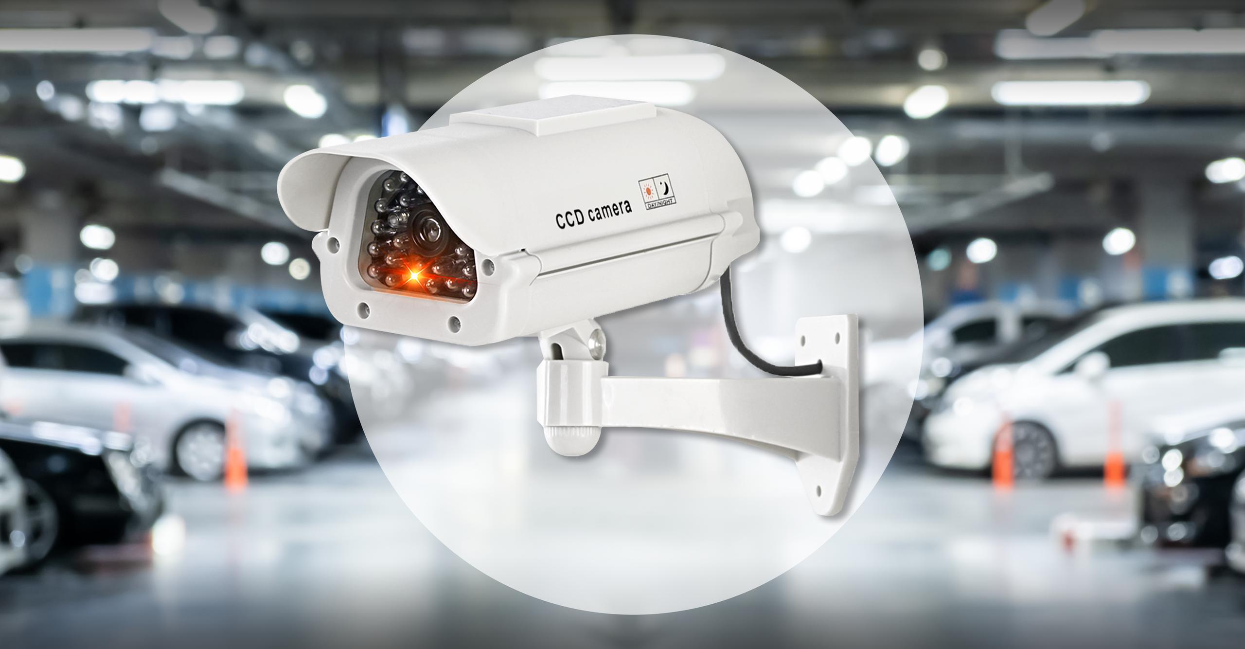 Solarna atrapa kamery tubowej CCTV biała AT-2SB-W - skutecznie odstraszaj złodziei bez ponoszenia kosztów!