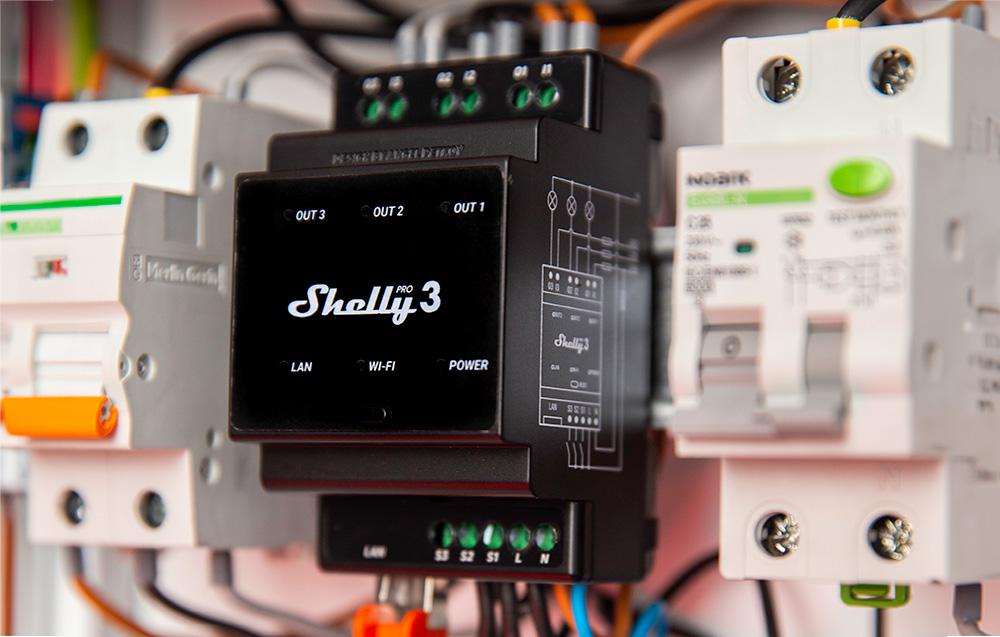 Shelly Pro 3 - 3-kanałowy sterownik Wi-Fi 230V kompatybilny z aplikacją dostępną na urządzeniach z Android/iOS
