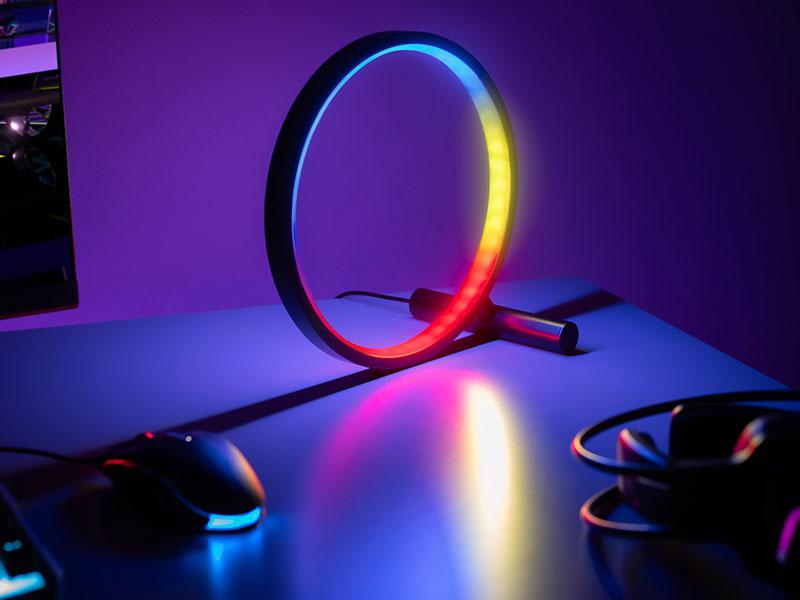 Lampka dekoracyjna LED RGB Tracer Ambience Smart Circle –  odpowiednia oprawa świetlna dla każdego wydarzenia