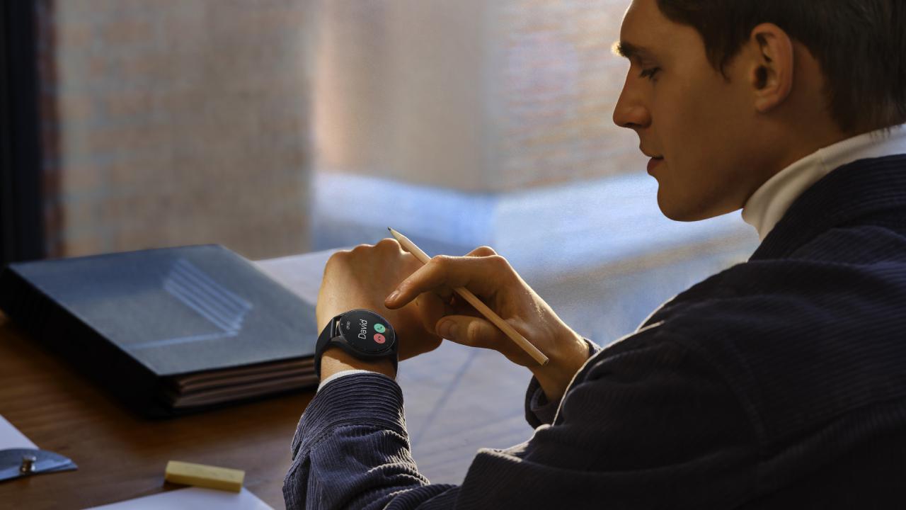 Smartwatch Xiaomi Watch 2 - odbieraj połączenia telefoniczne prosto z nadgarstka, zdalnie steruj aparatem telefonu