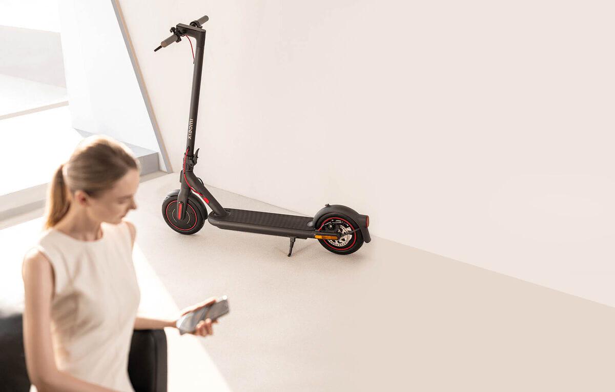 Elektriskais skrejritenis Xiaomi Electric Scooter 4 Pro NE - daudzas noderīgas funkcijas: