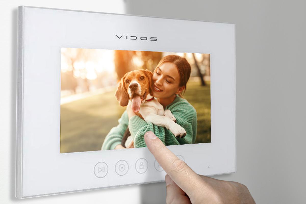 Poznaj główne zalety wideodomofonów VIDOS serii X i wybierz najnowsze dostępne technologie!
